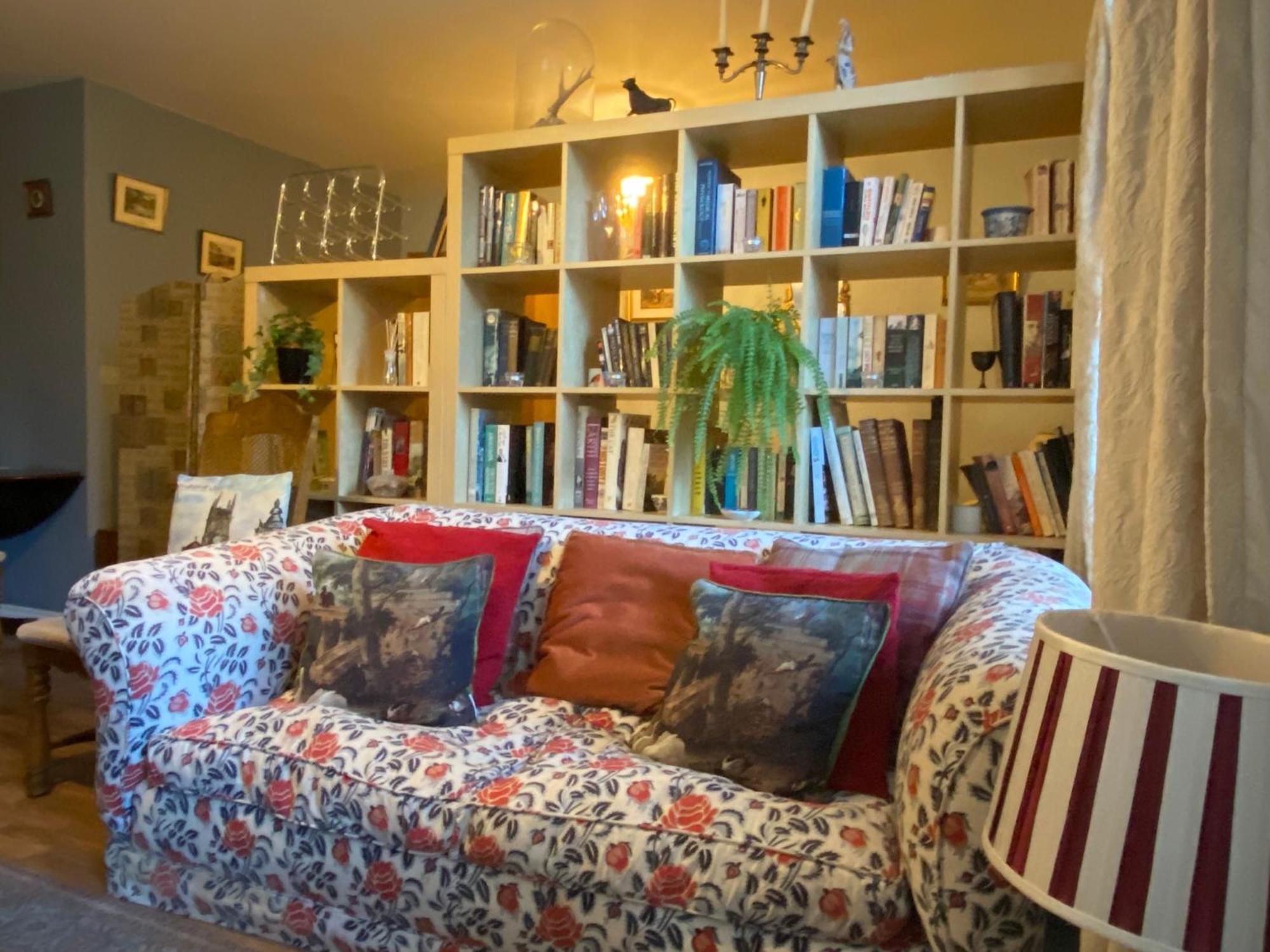 Quirky Town Centre Apartment With River Terrace 麦克尔斯菲尔德 外观 照片