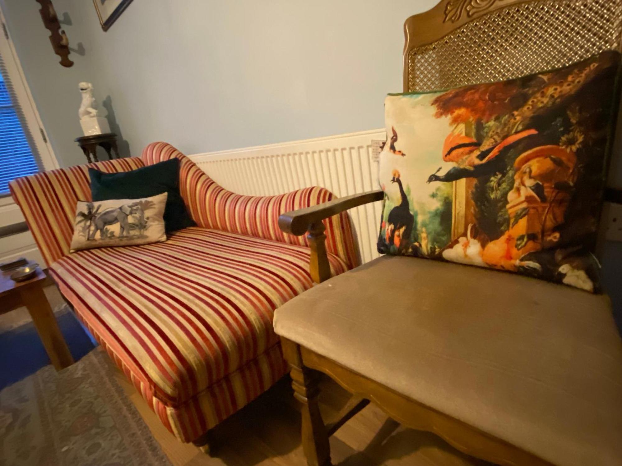 Quirky Town Centre Apartment With River Terrace 麦克尔斯菲尔德 外观 照片